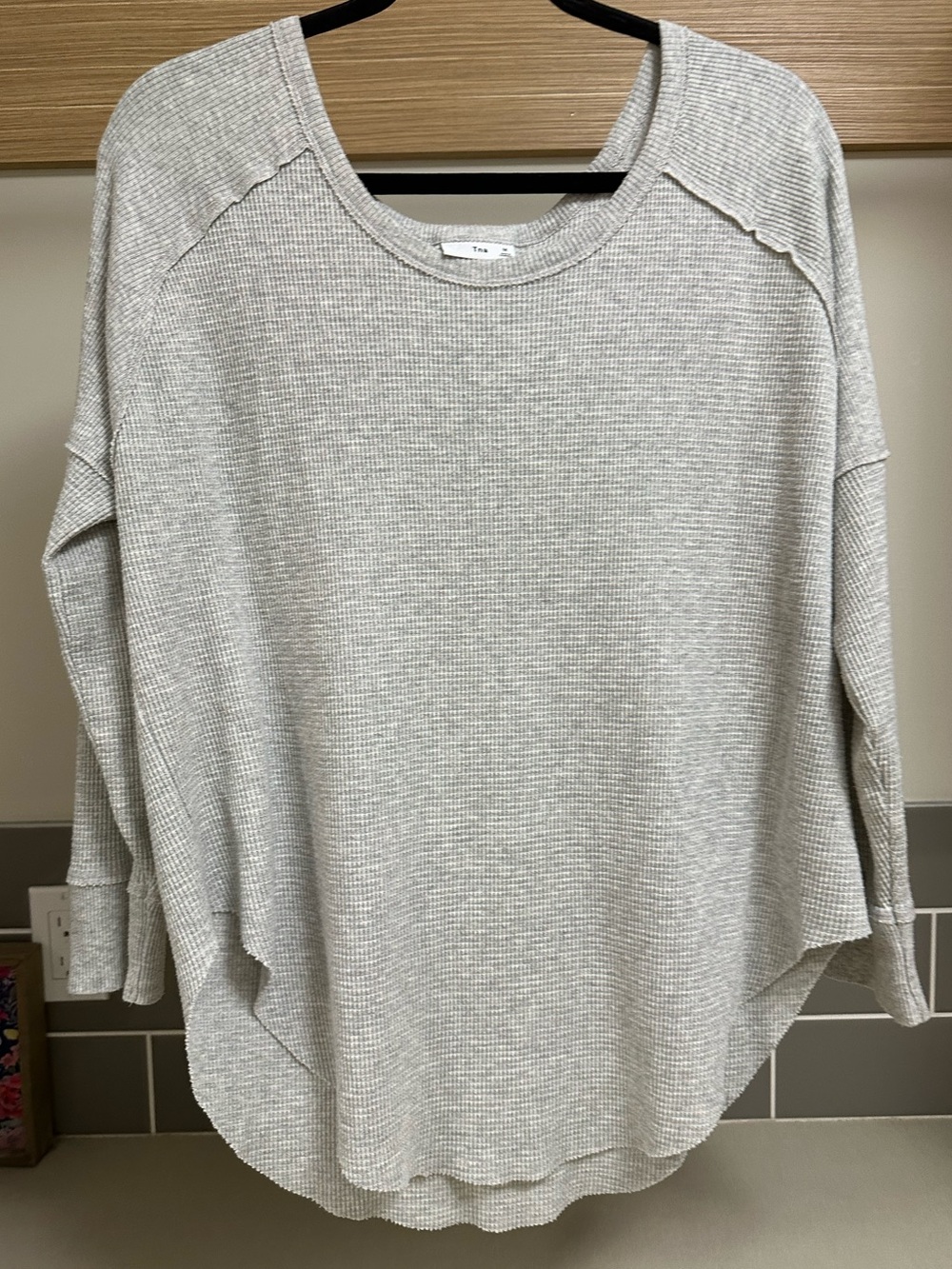Aritzia TNA Waffle Knit Curved Hem Long Sleeve
